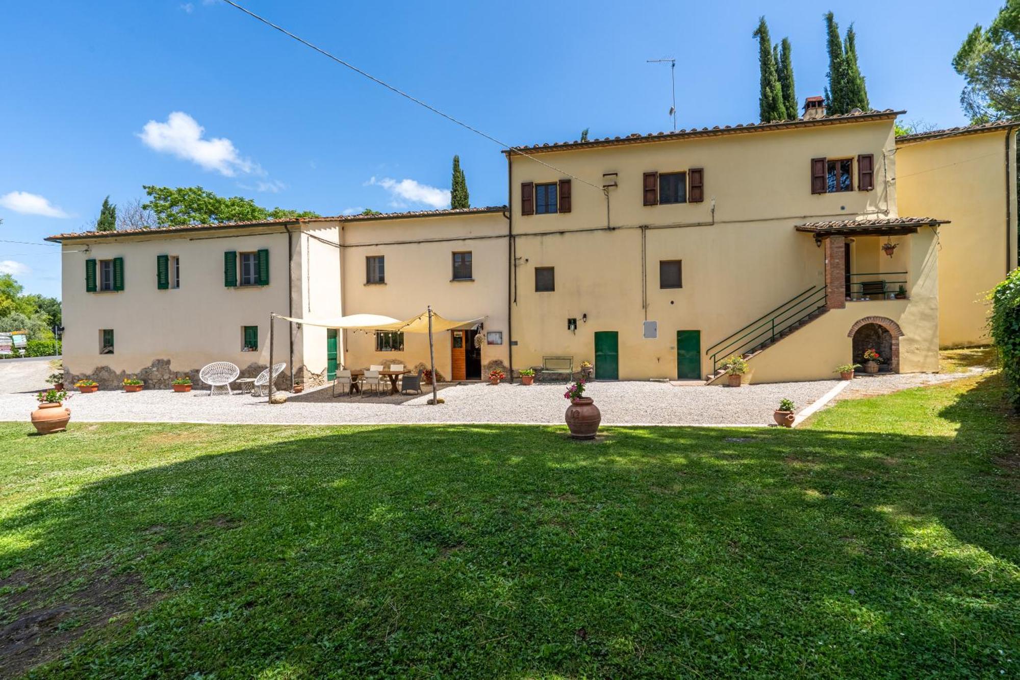 Molino Del Prato Apartment Волтера Екстериор снимка