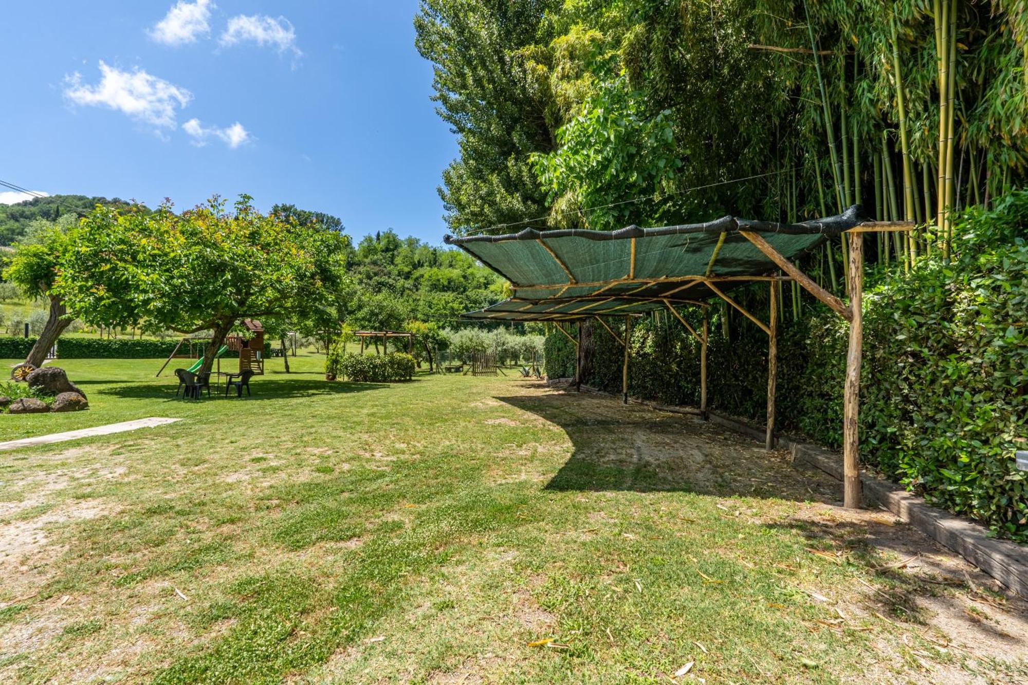 Molino Del Prato Apartment Волтера Екстериор снимка