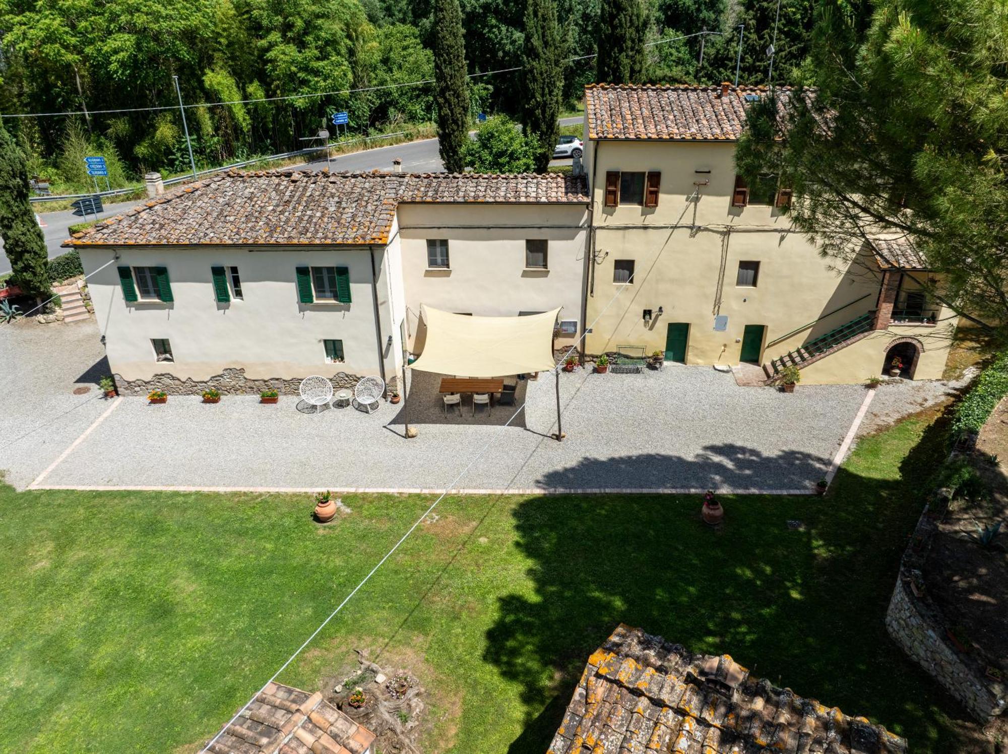 Molino Del Prato Apartment Волтера Екстериор снимка