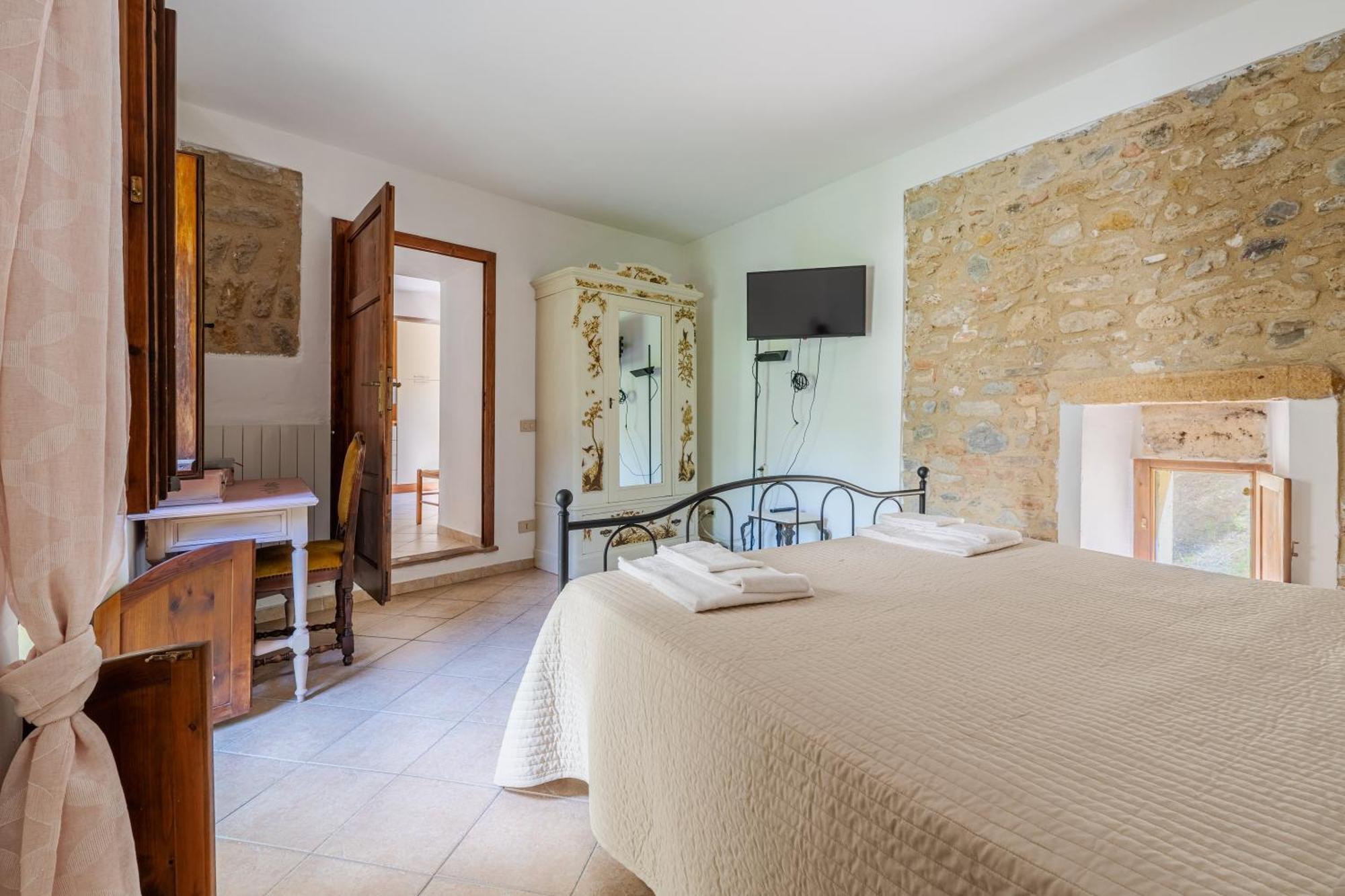 Molino Del Prato Apartment Волтера Екстериор снимка